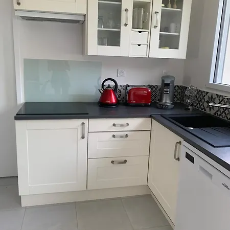 Maison 3 Pièces - Plain Pied - 2 Lits Queen Size Avec Wifi Casa vacanze *