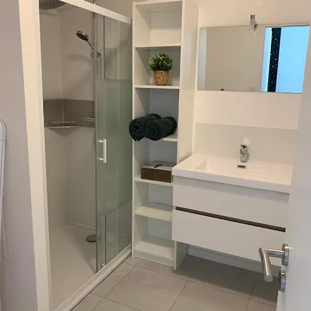 Maison 3 Pièces - Plain Pied - 2 Lits Queen Size Avec Wifi